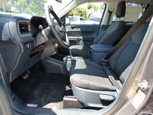 New 2025 Ford Maverick XL image 23