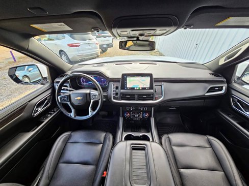 Used 2023 Chevrolet Tahoe LT w/ Luxury Package image 9