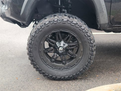 Used 2016 Toyota Tacoma TRD Off-Road image 4