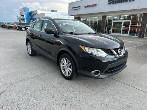 Used 2017 Nissan Rogue Sport SV w/ SV All-Weather Package image 4