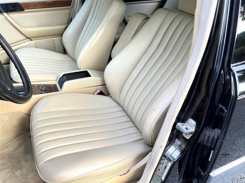 Used 1992 Mercedes-Benz 300 E 2.6 image 2