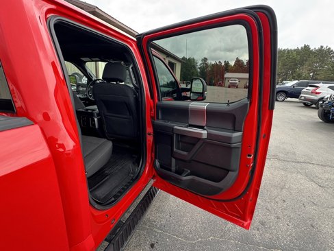 Used 2016 Ford F150 XLT w/ Equipment Group 302A Luxury image 32
