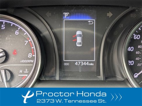 Used 2023 Toyota Camry SE image 18