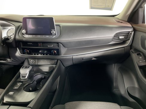 Used 2023 Nissan Rogue SV image 26