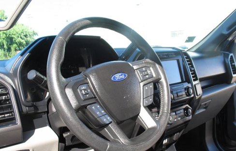 Used 2018 Ford F150 XLT w/ Equipment Group 302A Luxury image 18