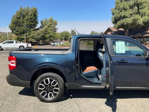 Used 2022 Ford Maverick Lariat w/ Lariat Luxury Package image 45