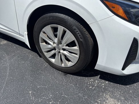 Used 2024 Nissan Sentra S image 5