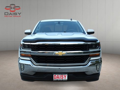 Used 2017 Chevrolet Silverado 1500 LT w/ Texas Edition image 2