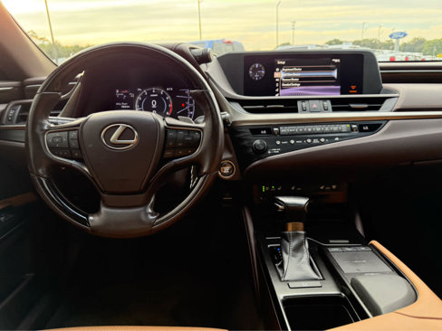 Used 2019 Lexus ES 350 image 11