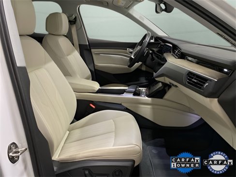 Used 2021 Audi e-tron Premium Plus w/ Premium Plus Package image 82