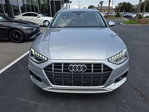 Used 2021 Audi A4 2.0T allroad Premium Plus w/ Premium Plus Package image 3