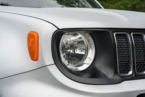 Used 2019 Jeep Renegade Latitude image 14