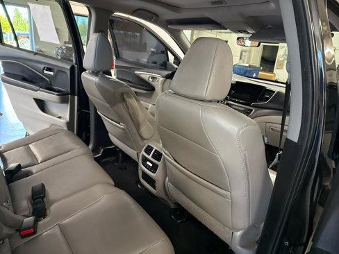Used 2019 Honda Pilot EX-L image 49