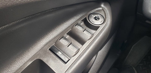 Used 2018 Ford Escape SE image 17