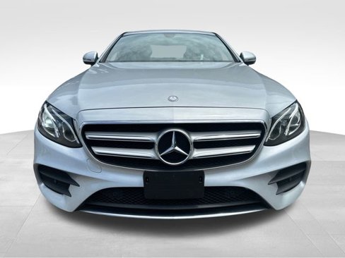 Used 2017 Mercedes-Benz E 300 4MATIC image 41