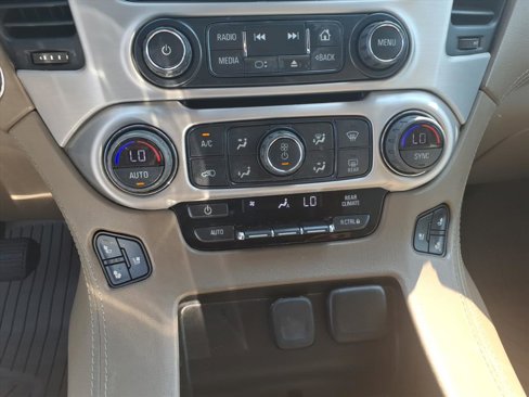 Used 2018 GMC Yukon SLT w/ Open Road Package image 16