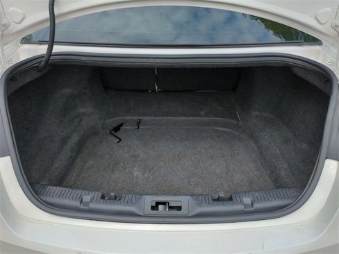 Used 2019 Ford Taurus Limited image 25