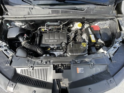 Used 2020 Chevrolet Trax LS image 11