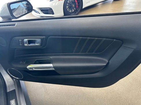 Used 2020 Ford Mustang Premium image 32
