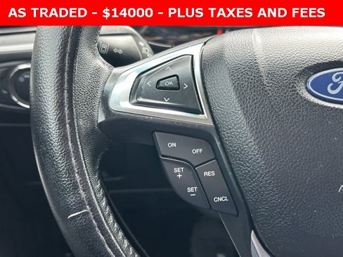Used 2020 Ford Edge SEL image 21