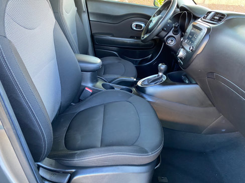 Used 2019 Kia Soul + image 44