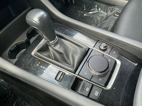 Used 2019 MAZDA MAZDA3 Sedan image 20