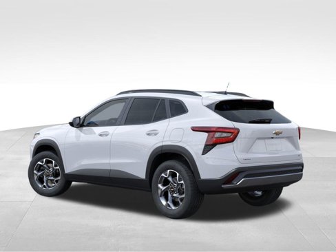 New 2025 Chevrolet Trax LT image 3
