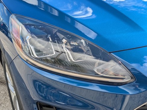 Certified 2022 Ford Escape SE image 10