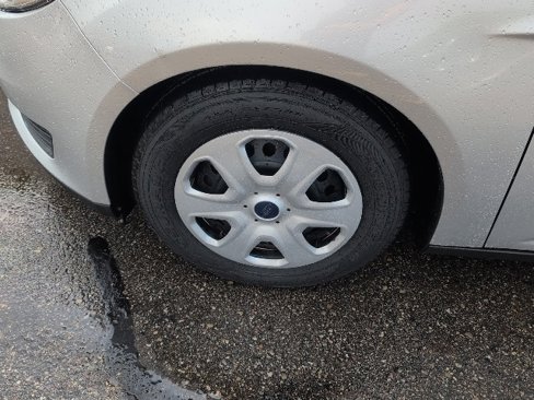 Used 2018 Ford Focus S image 12
