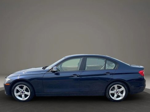 Used 2013 BMW 328i xDrive Sedan image 2