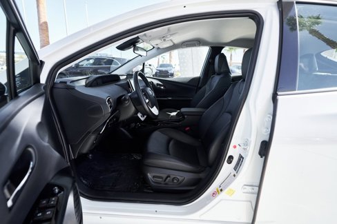 Used 2018 Toyota Prius Prime Premium image 17
