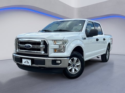 Used 2016 Ford F150 XLT image 2