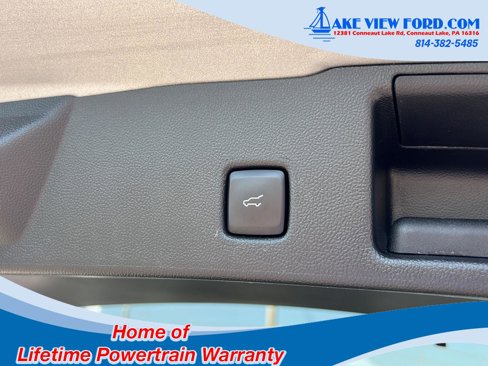 Used 2023 Ford Escape Active w/ Tech Pack #2 image 9
