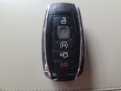 Used 2017 Lincoln MKC Select w/ Select Plus Package image 32