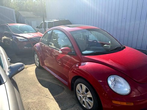 Used 2008 Volkswagen Beetle S image 7