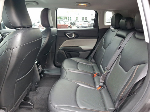 Certified 2022 Jeep Compass Limited image 10