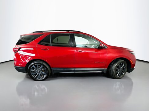 Used 2023 Chevrolet Equinox RS w/ RS Leather Package image 8