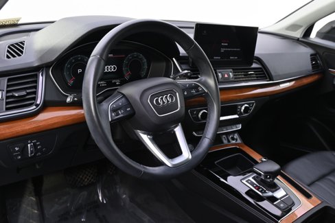 Used 2021 Audi Q5 2.0T Premium Plus image 11