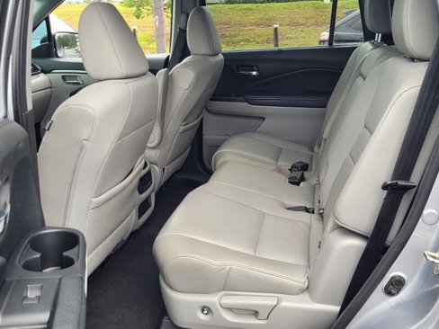 Used 2019 Honda Pilot EX-L image 6