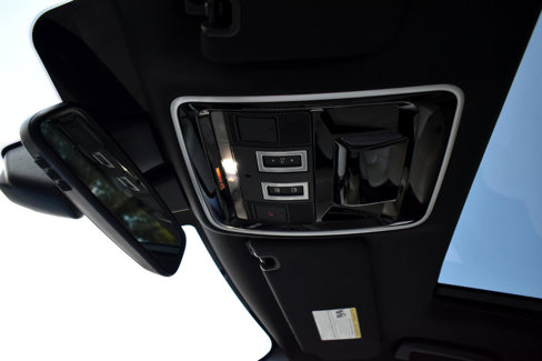 Used 2015 Land Rover Range Rover Sport HSE image 44