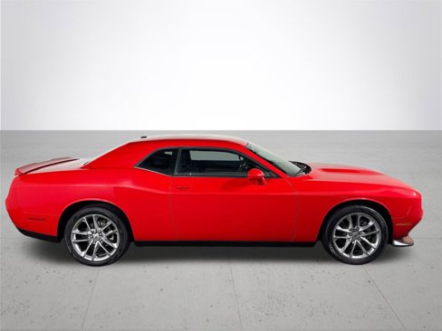 Used 2022 Dodge Challenger GT image 5