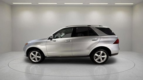 Used 2016 Mercedes-Benz GLE 350 4MATIC w/ Premium Package image 17
