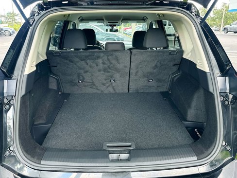 Used 2024 Nissan Rogue S image 24