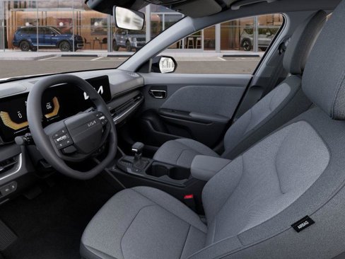New 2025 Kia K4 LX image 17
