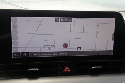 Used 2023 Kia Sportage EX image 3