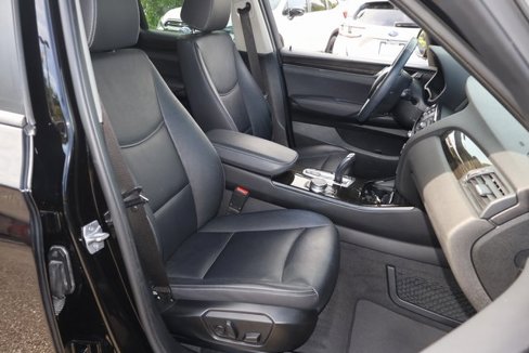 Used 2017 BMW X3 sDrive28i image 18