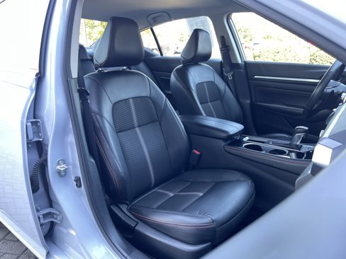 Used 2023 Nissan Altima 2.5 SR image 32