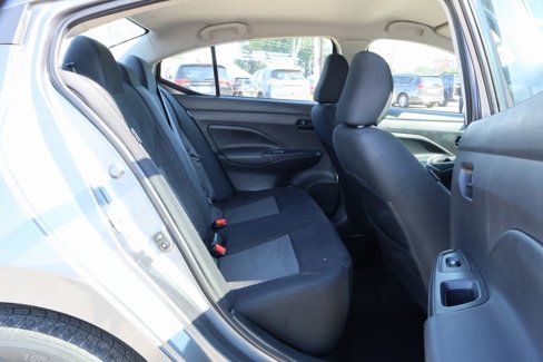 Used 2021 Nissan Versa S image 10