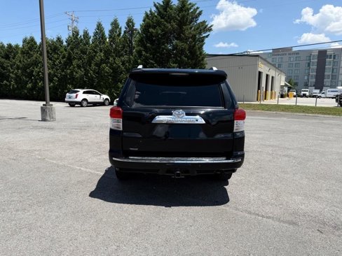 Used 2013 Toyota 4Runner SR5 image 4