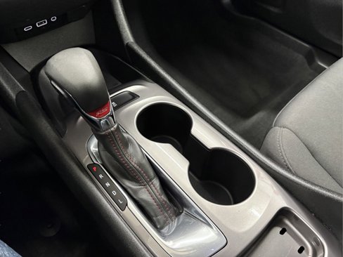 Used 2021 Chevrolet Malibu RS image 16